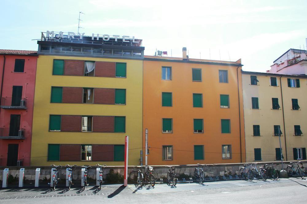 Mary Hotel